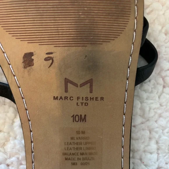 Marc Fisher LTD Varro Black Leather Slides Sandals Flats Size 10 Classic… - Picture 8 of 9